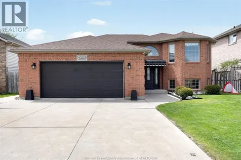 4205 Barton Crescent Windsor ON N9G 2V5