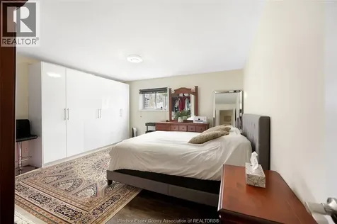 4205 Barton Crescent Windsor ON N9G 2V5
