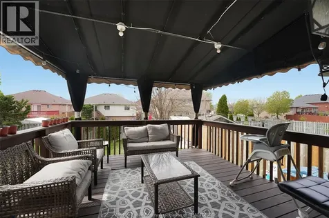 4205 Barton Crescent Windsor ON N9G 2V5