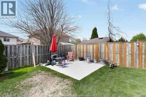 4205 Barton Crescent Windsor ON N9G 2V5