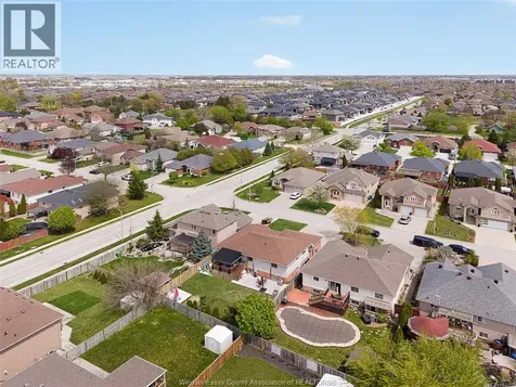 4205 Barton Crescent Windsor ON N9G 2V5