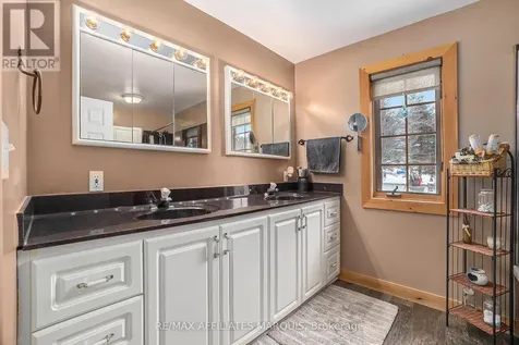 51 Mountain View Lane Rideau Lakes ON K0G 1X0