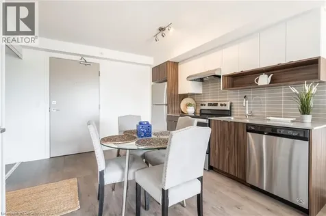 1117 Cooke Boulevard Burlington ON L7T 0C6