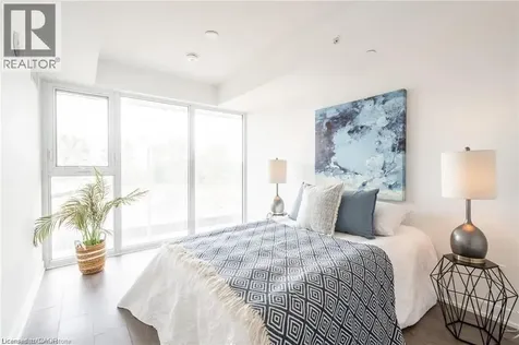 1117 Cooke Boulevard Burlington ON L7T 0C6