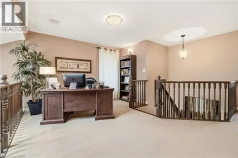 72 Mcgrath Court Dundas ON L9H 0A5