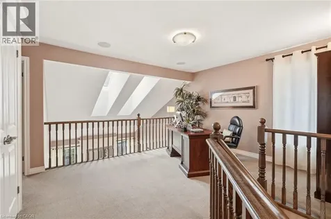 72 Mcgrath Court Dundas ON L9H 0A5
