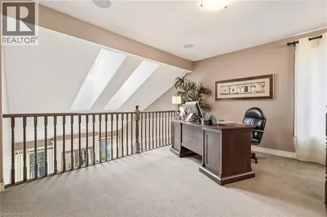 72 Mcgrath Court Dundas ON L9H 0A5