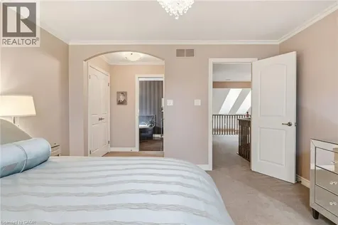 72 Mcgrath Court Dundas ON L9H 0A5