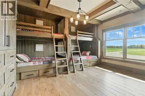 437 6th Concession Road East Flamborough ON L8B 1A3