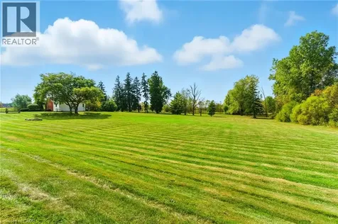 437 6th Concession Road East Flamborough ON L8B 1A3