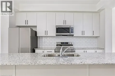 34 Winters Crescent Collingwood ON L9Y 5T1