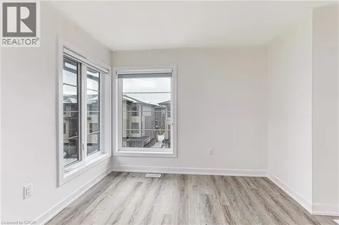 34 Winters Crescent Collingwood ON L9Y 5T1