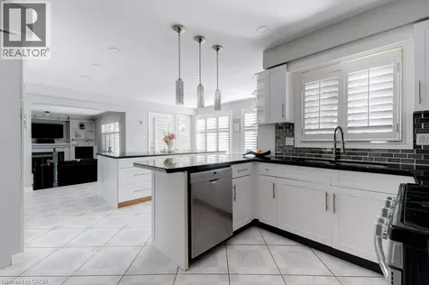 35 Lido Drive Stoney Creek ON L8E 5E8