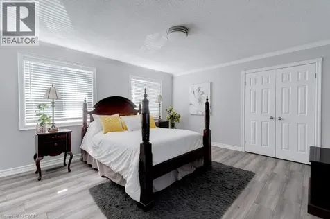 35 Lido Drive Stoney Creek ON L8E 5E8