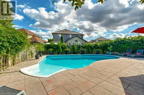 35 Lido Drive Stoney Creek ON L8E 5E8