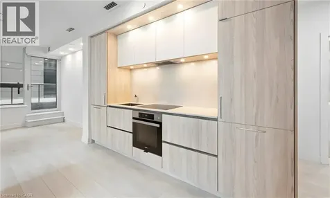 15 Mercer Street Toronto ON M5V 1H2