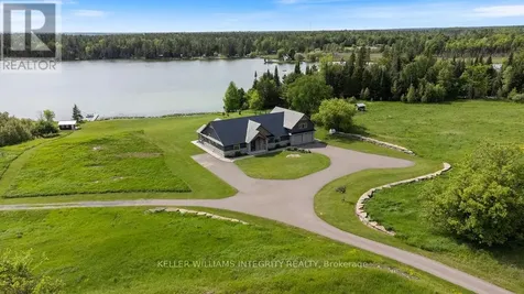 639 Loney Lake Road Lanark Highlands ON K0A 3L0