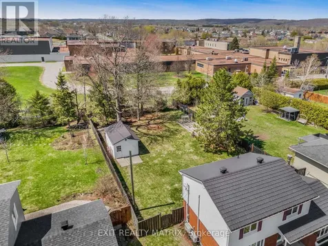 630 Thorne Street Hawkesbury ON K6A 2N6