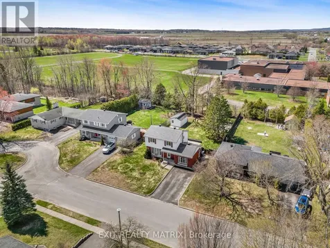 630 Thorne Street Hawkesbury ON K6A 2N6