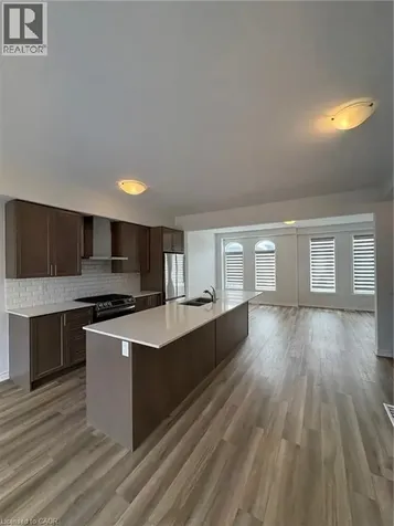 290 Equestrian Way Cambridge ON N3E 0E7