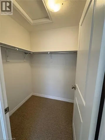 290 Equestrian Way Cambridge ON N3E 0E7