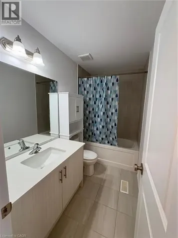 290 Equestrian Way Cambridge ON N3E 0E7