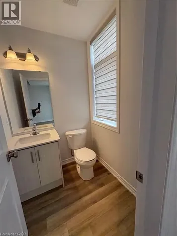 290 Equestrian Way Cambridge ON N3E 0E7