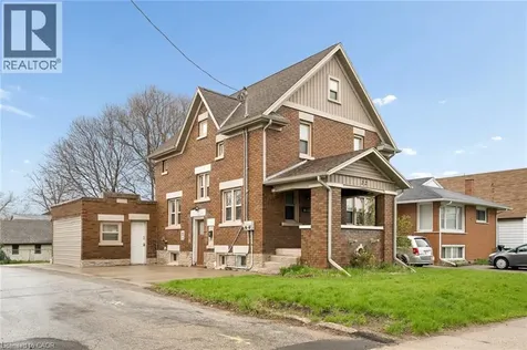 22 Dellroy Avenue Kitchener ON N2A 2S1