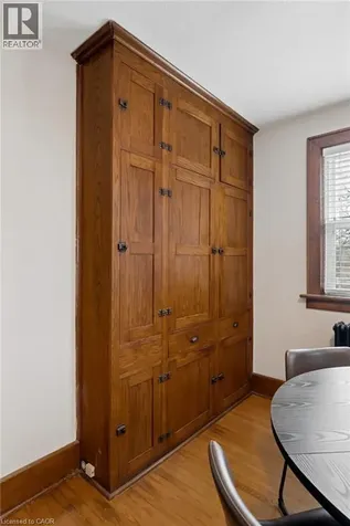 22 Dellroy Avenue Kitchener ON N2A 2S1