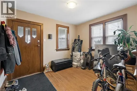 22 Dellroy Avenue Kitchener ON N2A 2S1