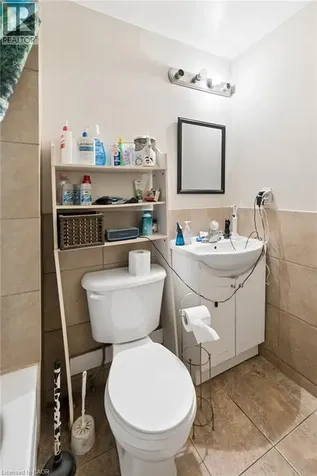 22 Dellroy Avenue Kitchener ON N2A 2S1