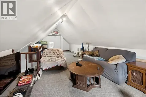 22 Dellroy Avenue Kitchener ON N2A 2S1