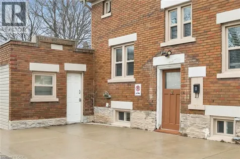 22 Dellroy Avenue Kitchener ON N2A 2S1