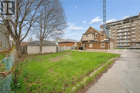 22 Dellroy Avenue Kitchener ON N2A 2S1