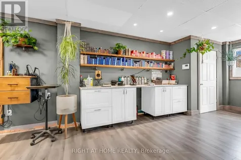 32 Matchedash Street North Orillia ON L3V 4T5