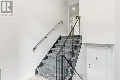 32 Matchedash Street North Orillia ON L3V 4T5