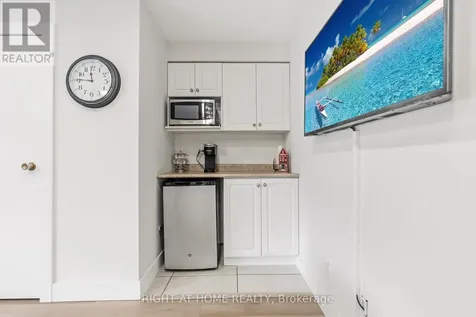 32 Matchedash Street North Orillia ON L3V 4T5