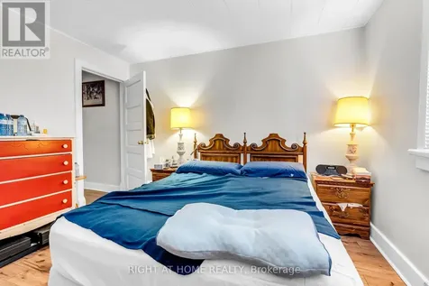 32 Matchedash Street North Orillia ON L3V 4T5