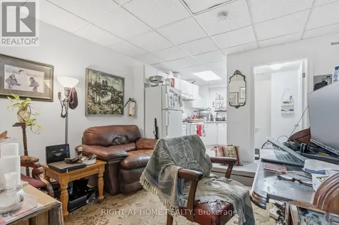 32 Matchedash Street North Orillia ON L3V 4T5