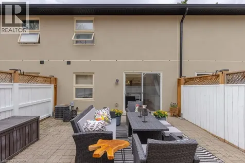 1422 Ghent Avenue Burlington ON L7S 1W8
