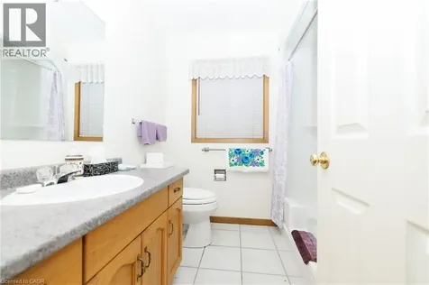 424 John Street Dunnville ON N1A 2R2