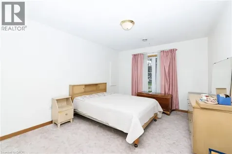 424 John Street Dunnville ON N1A 2R2