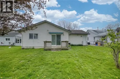 424 John Street Dunnville ON N1A 2R2