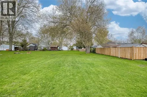 424 John Street Dunnville ON N1A 2R2