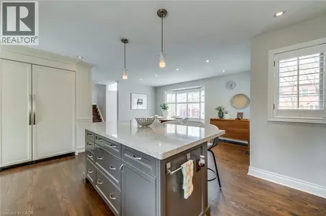 48 Forsythe Street Oakville ON L6K 3J7
