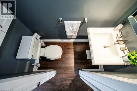 48 Forsythe Street Oakville ON L6K 3J7
