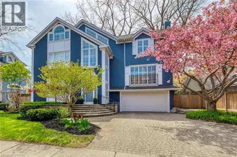 48 Forsythe Street Oakville ON L6K 3J7