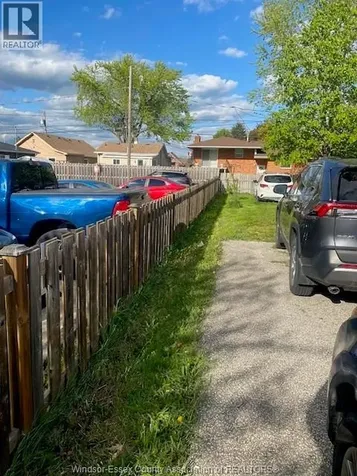 850 Lauzon Windsor ON N8S 3M5