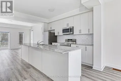 34 Winters Crescent Collingwood ON L9Y 5T1