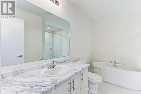 34 Winters Crescent Collingwood ON L9Y 5T1